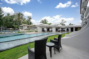 Amora Beach Resort Phuket