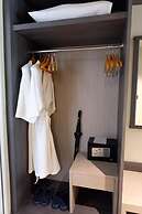 Amora Beach Resort Phuket