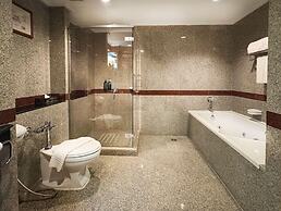 Amora Beach Resort Phuket