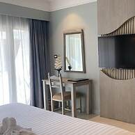 Amora Beach Resort Phuket