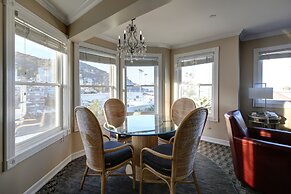 Glenmore Plaza Hotel