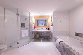 lebua at State Tower