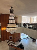 Hotel Mir Octavio