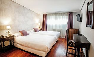 Hotel Conde Rodrigo II by eme hoteles