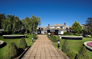 Hotel Conde Rodrigo II by eme hoteles