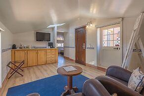 Charming Residence & Guest House Dom Manuel I (Adults only)