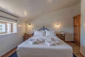 Charming Residence & Guest House Dom Manuel I (Adults only)