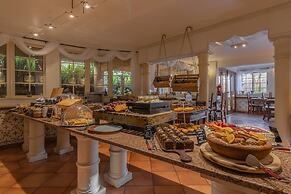 Charming Residence & Guest House Dom Manuel I (Adults only)