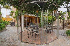 Charming Residence & Guest House Dom Manuel I (Adults only)