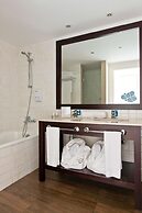 PortAventura Hotel Caribe - Includes unlimited access to PortAventura