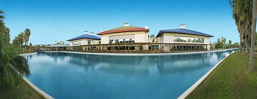 PortAventura Hotel Caribe - Includes unlimited access to PortAventura