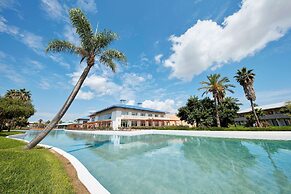 PortAventura Hotel Caribe - Includes unlimited access to PortAventura 