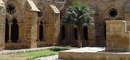 Hospederia Monasterio de Rueda