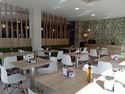 Hospedium Hotel Abril