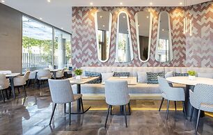 Hotel ILUNION Alcalá Norte