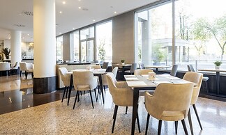 Hotel ILUNION Alcalá Norte