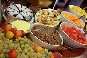 Best Western The Hotel Versailles