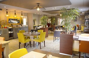 Best Western The Hotel Versailles