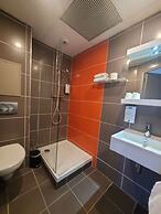 Kyriad Orange Centre