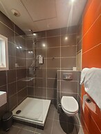 Kyriad Orange Centre