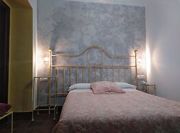 Hotel Casa De Los Naranjos