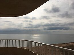 Apartamentos Palmera Beach