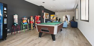 Apartamentos California