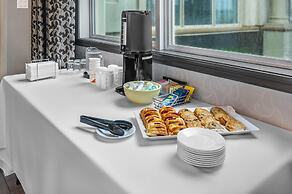 Quality Suites Drummondville