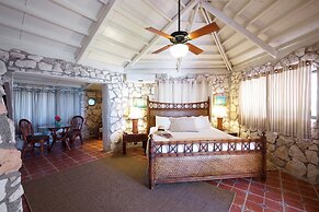 Fernandez Bay Village