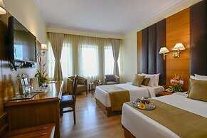 Peerless Hotel Kolkata