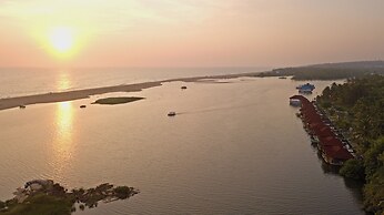 Poovar Island Resort