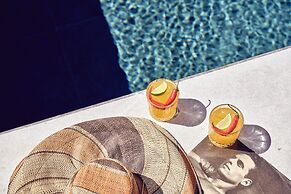 Mykonos Theoxenia, a Member of Design Hotels