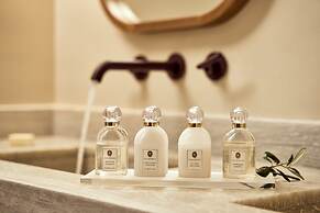 Mykonos Theoxenia, a Member of Design Hotels