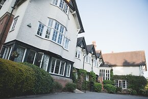Mere Court Hotel