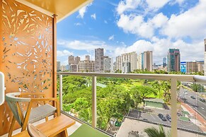 Luana Waikiki Hotel & Suites