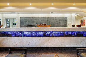 Luana Waikiki Hotel & Suites