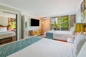 Luana Waikiki Hotel & Suites
