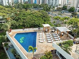 Luana Waikiki Hotel & Suites