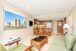 Luana Waikiki Hotel & Suites