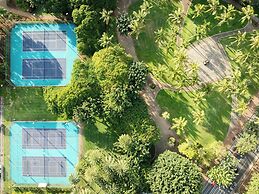 Luana Waikiki Hotel & Suites