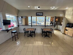 University Inn & Suites