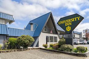 University Inn & Suites