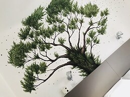 LH Arca Street Art Hotel