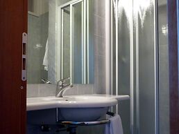 LH Arca Street Art Hotel