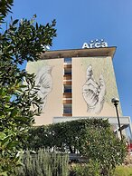 LH Arca Street Art Hotel