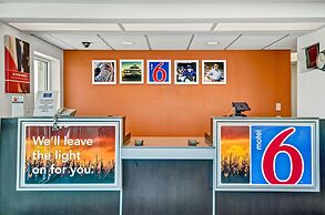 Motel 6 Big Springs, NE