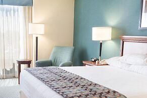 Drury Inn & Suites Birmingham Lakeshore Drive