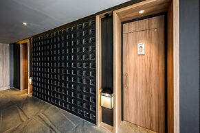 Namaka Resort Kamala