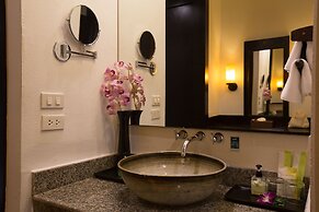 Namaka Resort Kamala