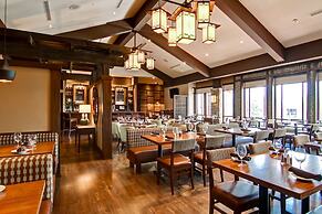 DoubleTree Fallsview Resort & Spa by Hilton Niagara Falls